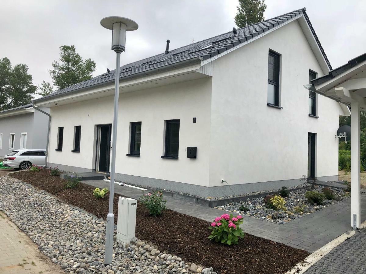 Ferienhaus Traumspot Wiek auf Rügen Kültér fotó